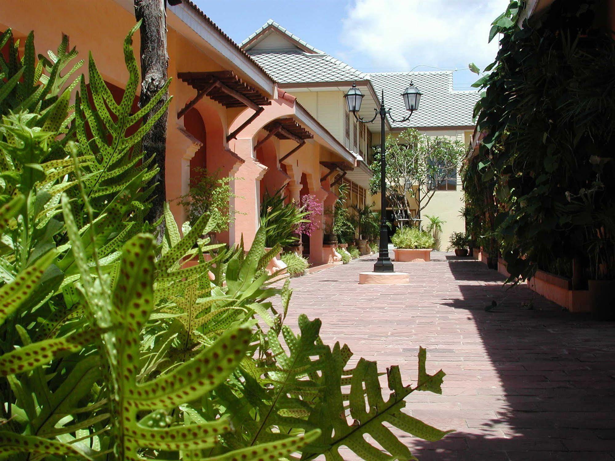 Baan Rajdamnern Hua Hin 호텔 외부 사진